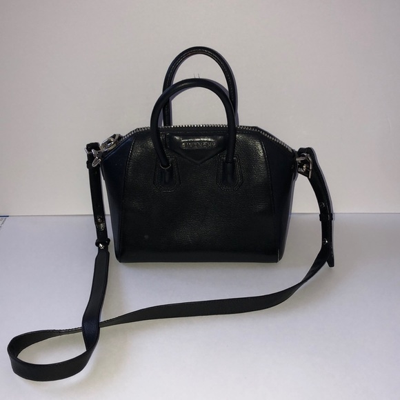 Gorgeous Givenchy Bag - Picture 2 of 16